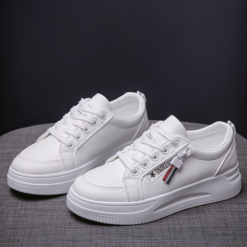 Dame Sneakers i moderne design med komfortabel luftsål Stilla