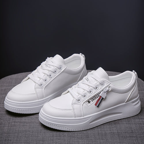 Dame Sneakers i moderne design med komfortabel luftsål Stilla