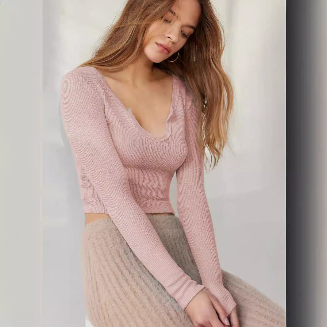 Damer kropsnær crop-top med V-hals lavet af rib-materiale Stilla