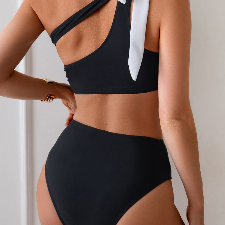 Dame Bikinisæt med asymmetrisk top og høj talje Skovae