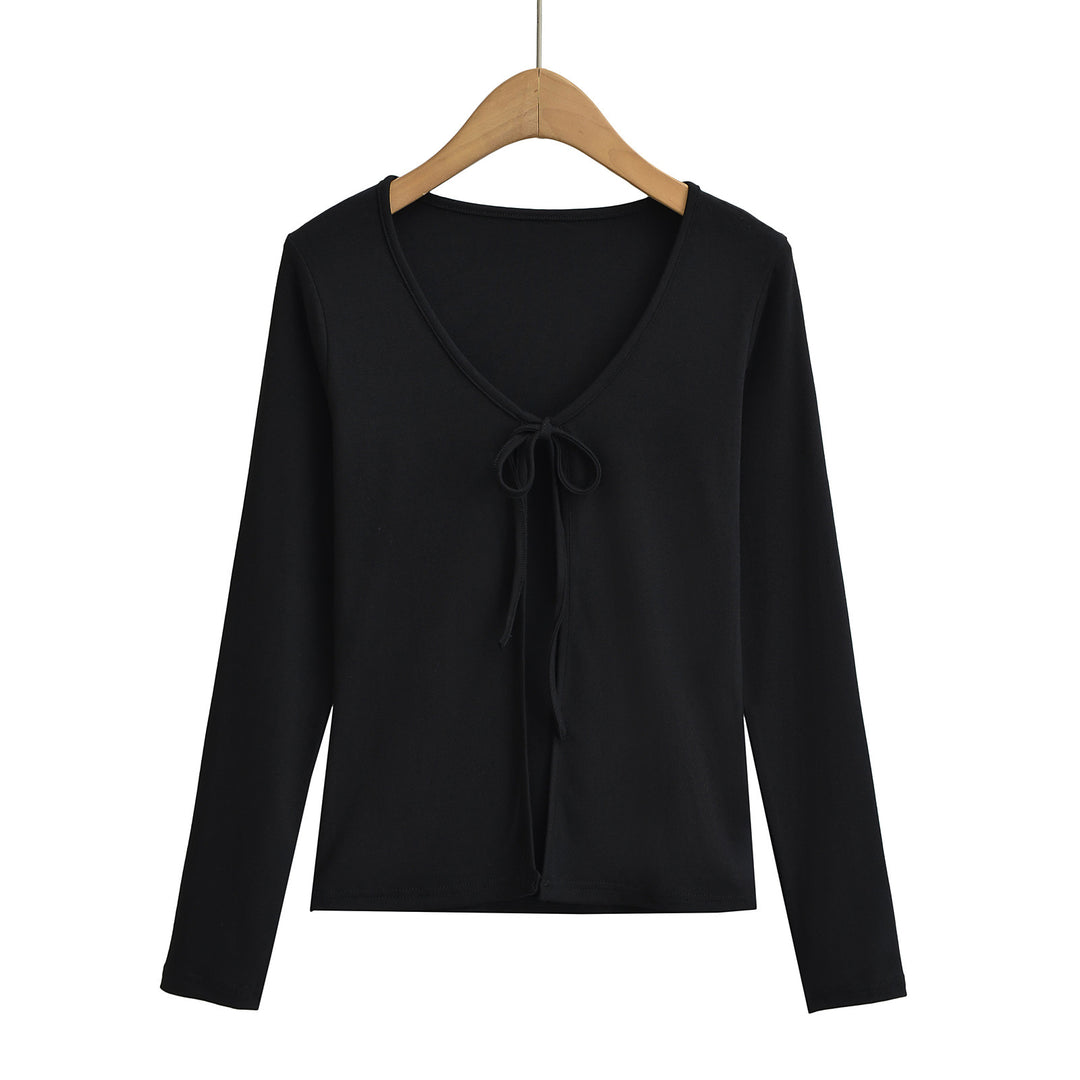 Dame langærmet V-udskæring bluse med knude-detalje og blødt materiale Stilla