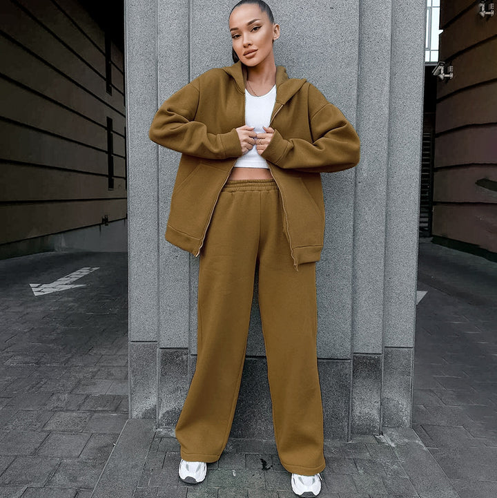 Dame Oversized Fritidsdragt i blødt fleece med praktiske lommer Stilla