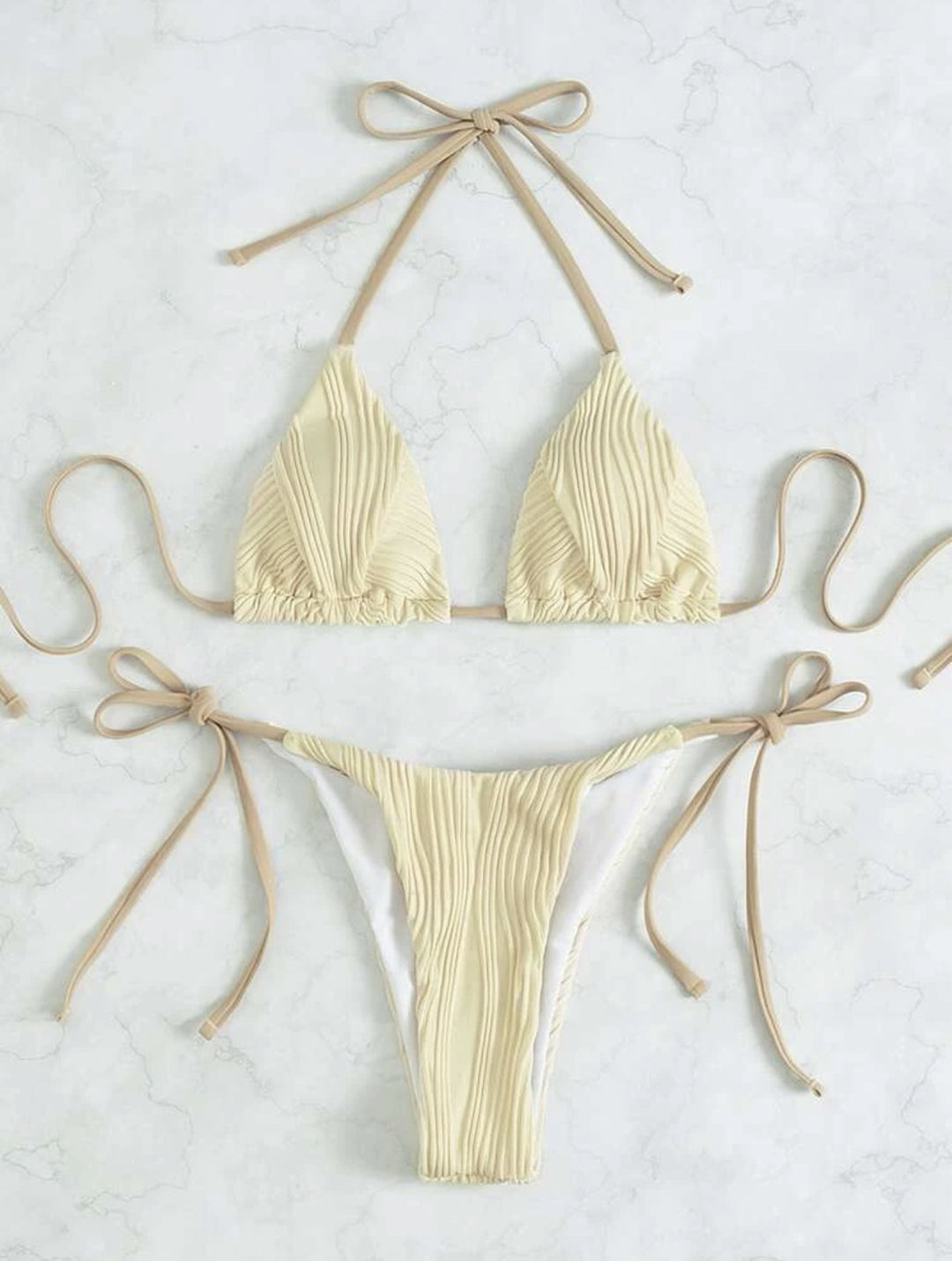 Dame Triangel-Bikini med raffinerede ribbede detaljer og sidelangt bånd Stilla
