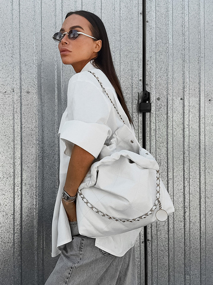 Dame Oversized Skjorte med praktiske brystlommer og casual snit Stilla