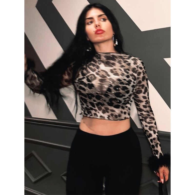 Dame Crop-top med fluffærmer og leopardmønster Skovae