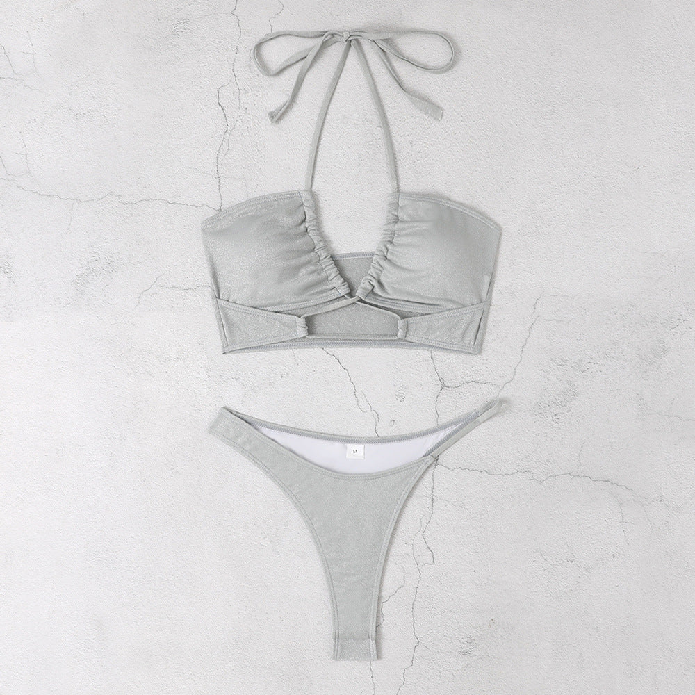 Dame Bikini-sæt med elegant flæsedesign og justerbare stropper Stilla