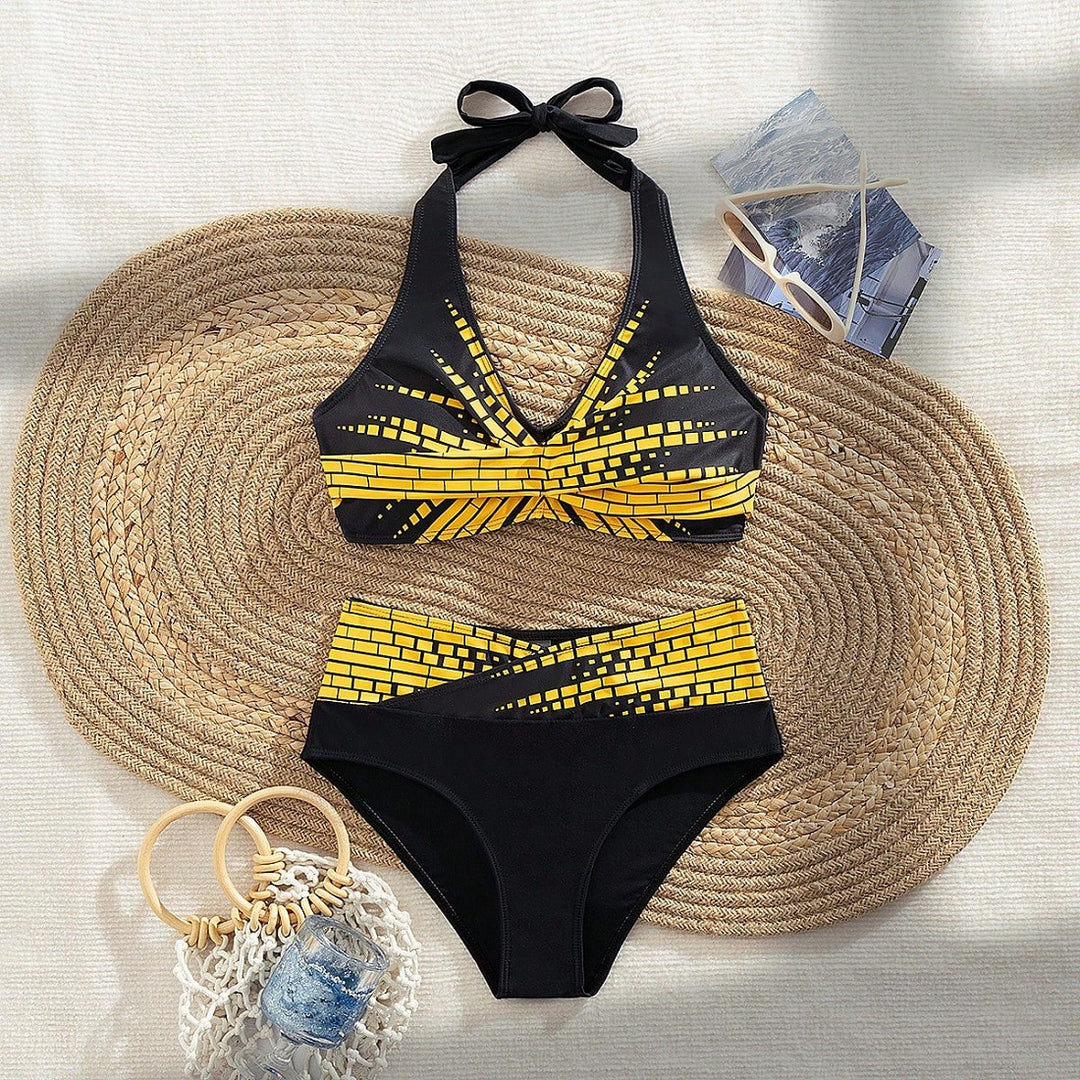 Dame triangel bikini med moderne snit og grafisk design Skovae