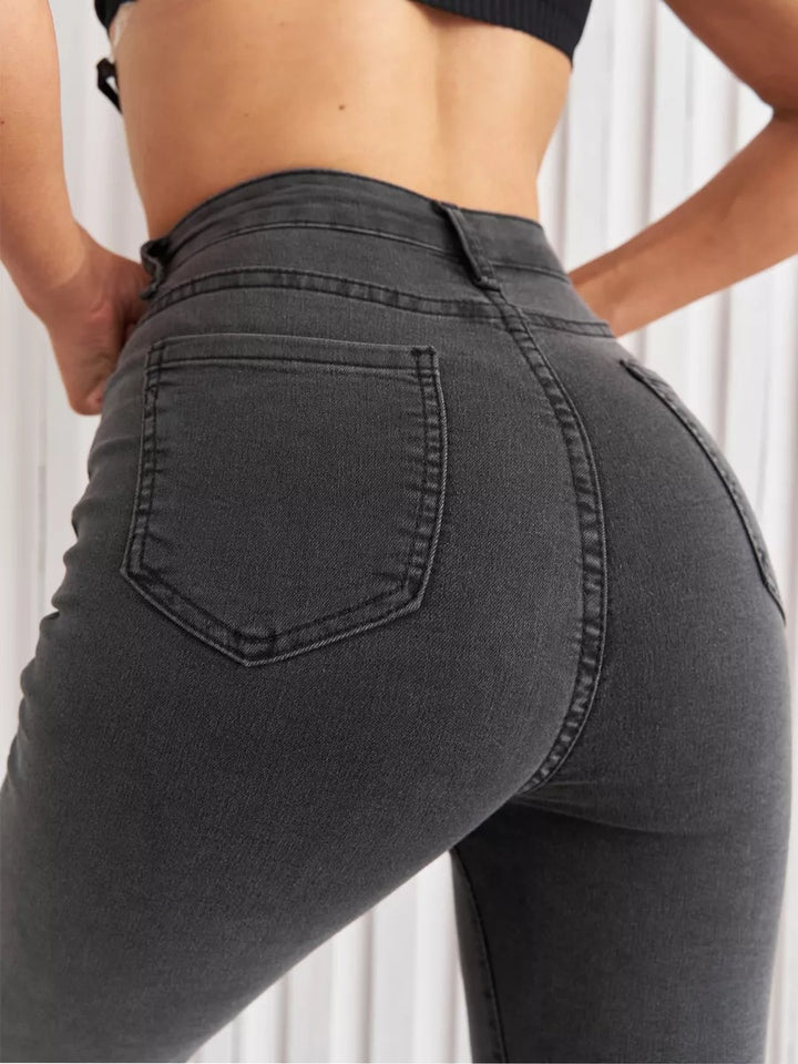 Dame High-Waist Jeans i klassisk snit med formende pasform Stilla
