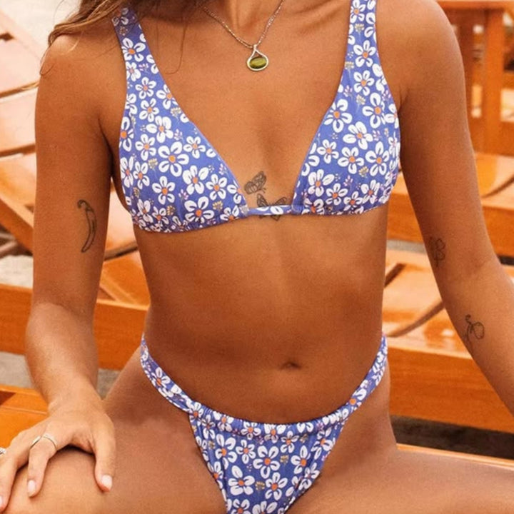 Dame triangel-bikini med blomsterprint og justerbare stropper Skovae