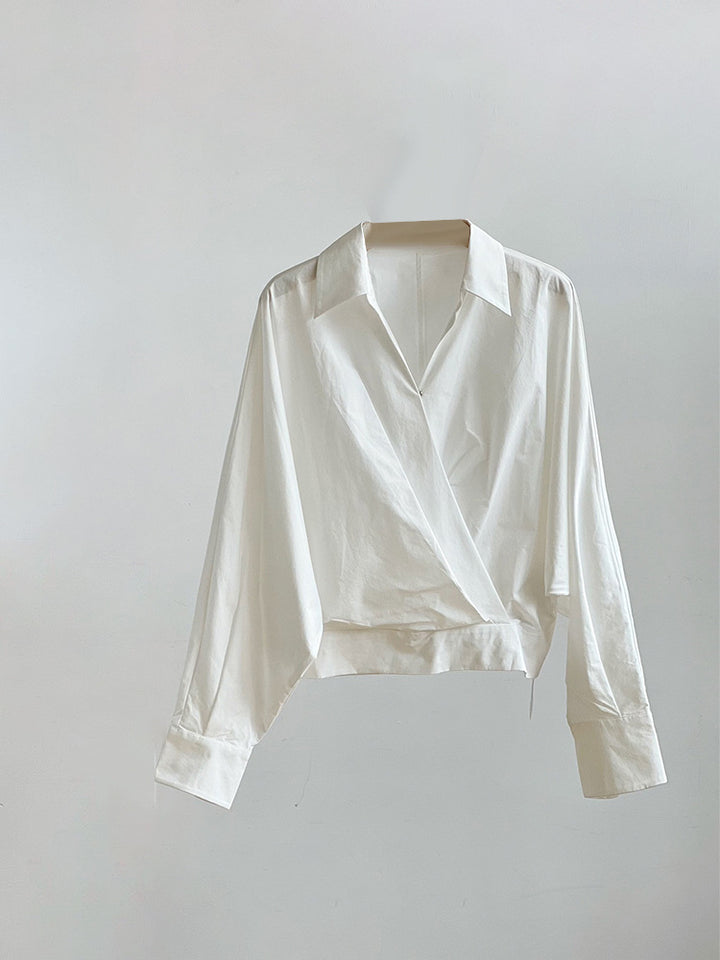 Dame bluse skjorte med elegant indpakningslook og moderne krave Stilla