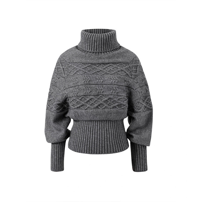 Kvindernes oversized striktrøje med høj krave og struktureret design Stilla