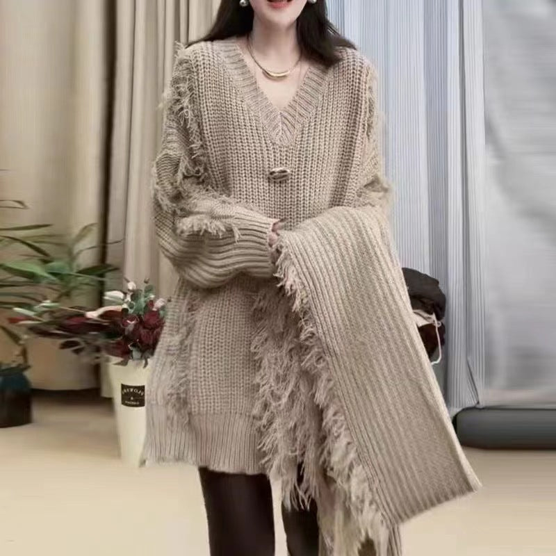 Kvindernes oversized strikket sweater med frynser og V-hals Stilla
