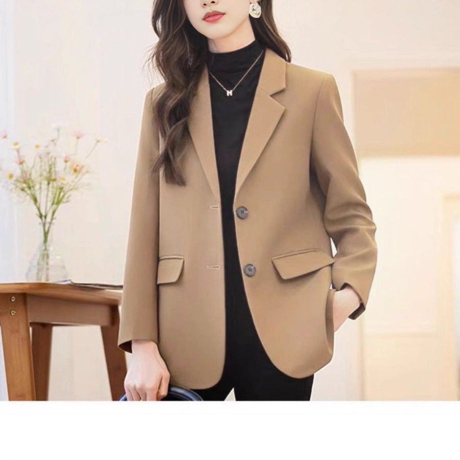 Kvinders elegante blazer med struktureret snit og tidløse detaljer Stilla