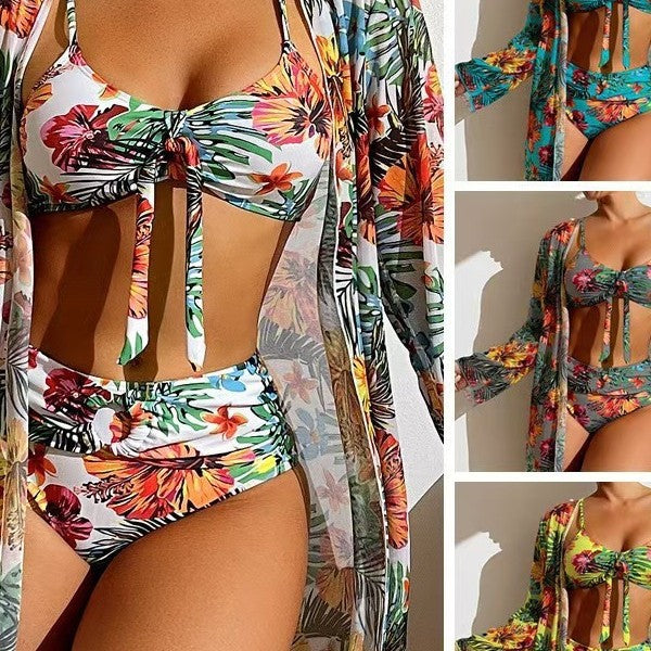 Dame bikini-sæt med blomsterprint og luftig kimono-overjakke Skovae