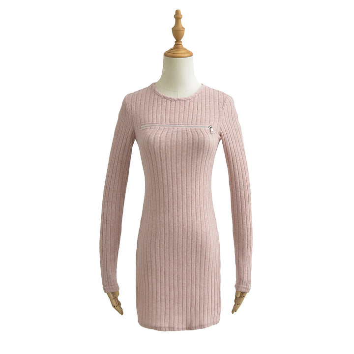 Dame strikkjole med lynlås og elegant ribdesign Stilla