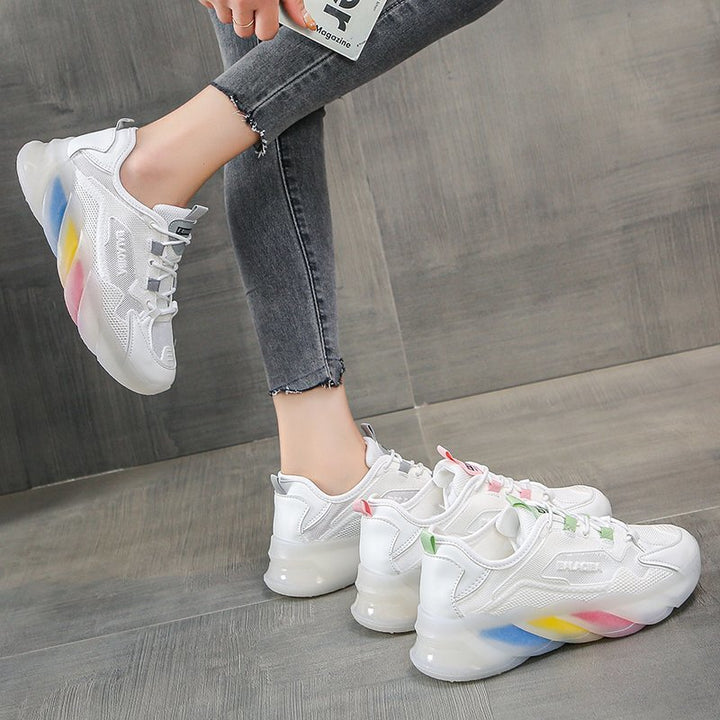 Dame mode Sneakers med futuristisk design og attraktiv sål Stilla