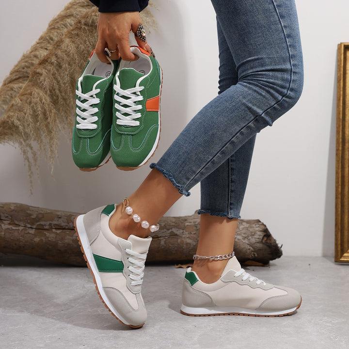 Dame Sporty Sneakers i moderne design med åndbart overmateriale Stilla