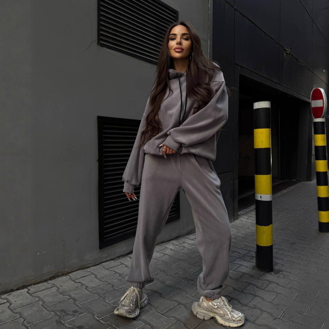 Damer hyggelig afslappet pasform tracksuit med elastisk talje og praktiske lommer Skovae