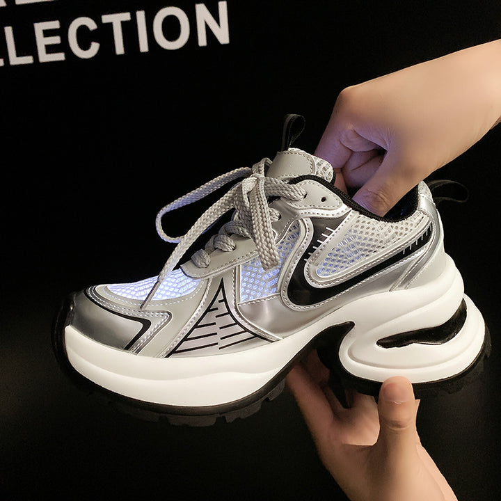 Dame Hybrid-sneakers med åndbart mesh-oberstof og trendy sål Stilla