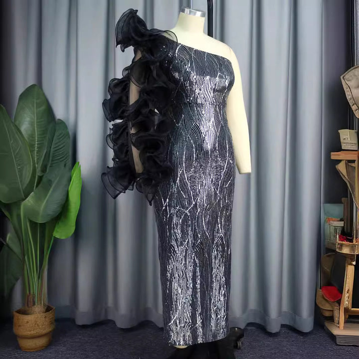 Dame Glamourøs Aftenkjole med off-shoulder design og voluminøse flæseærmer Skovae