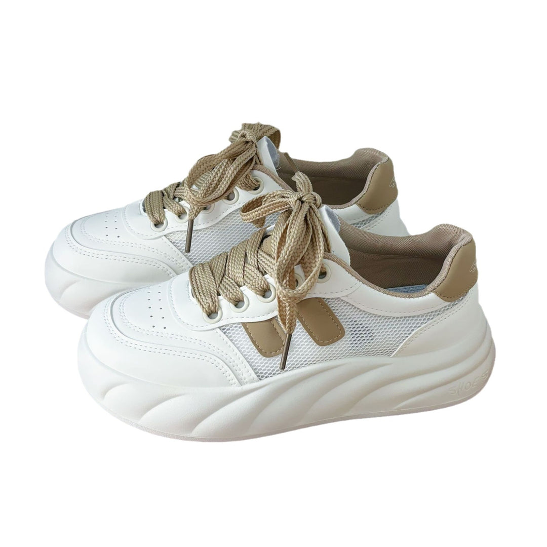 Dame Komfortable Plateau-Sneakers med åndbart mesh-overflade og slidstærkt sålprofil Stilla
