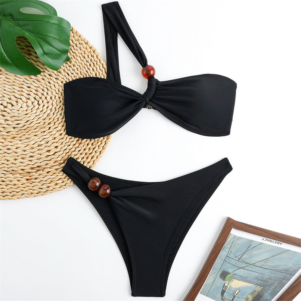 Dame Bikini-sæt med asymmetrisk Halter-neck og dekorative bukseknapper Skovae