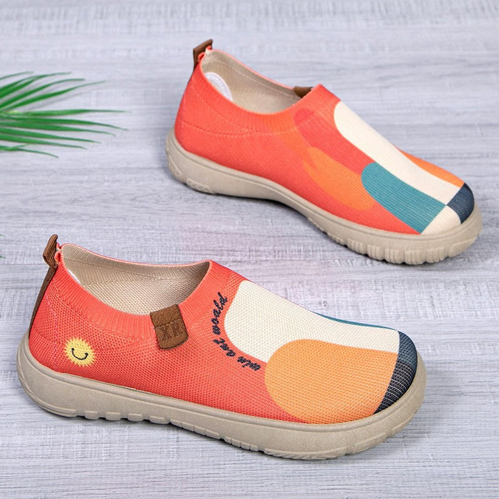 Femme Canvas Slip-On Sneakers med behagelig elastisk pasform Stilla