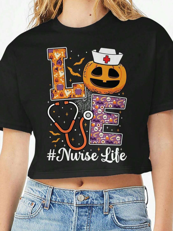 Dame Crop-T-shirt med kreativ læbe motiv og tætsiddende snit Skovae
