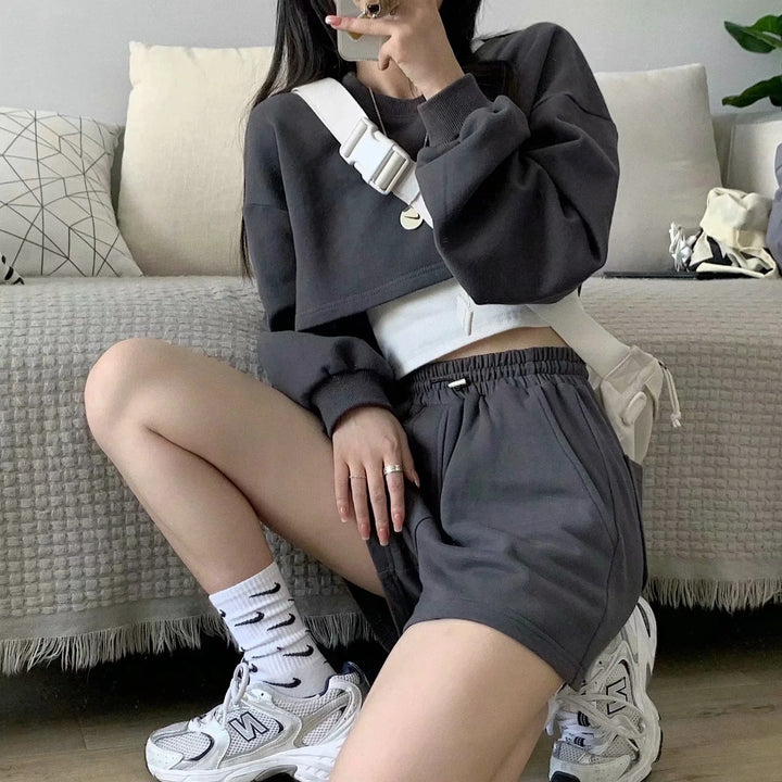 Damerne afslappet crop top og shorts sæt Skovae