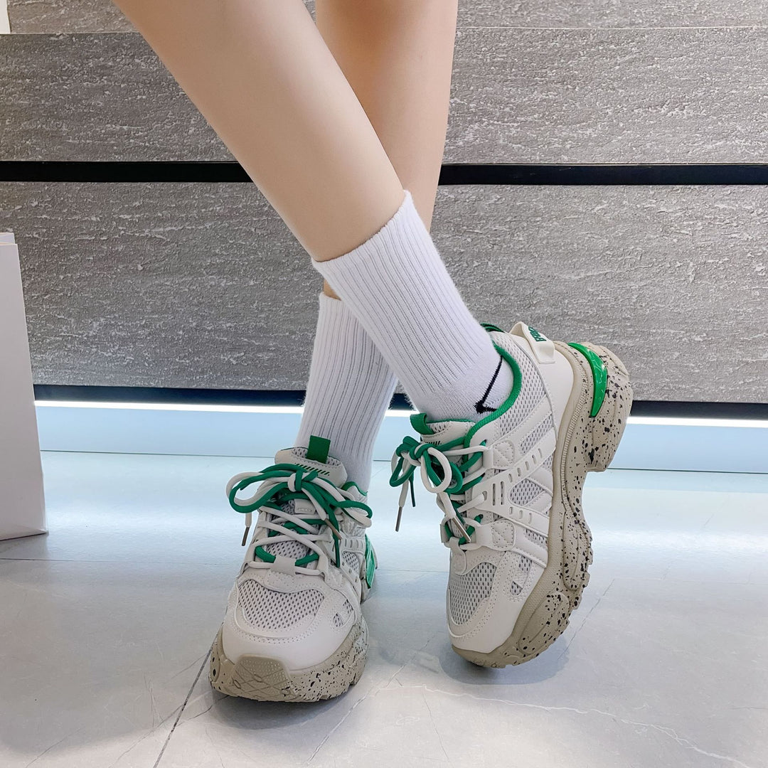 Dame Fashion Sneakers med innovativ mesh-konstruktion og skridsikker sål Stilla