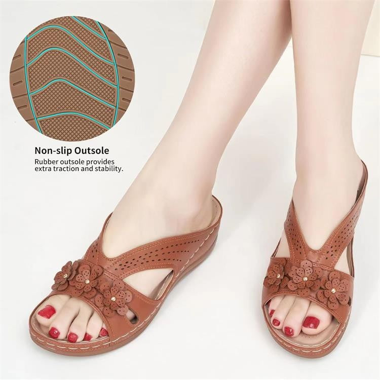 Dame Sandaler med elegante blomsterapplikationer og åndbart design Stilla