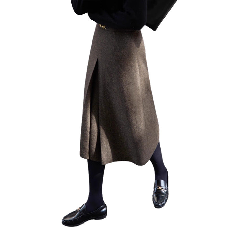 Dame elegant mid skirt med raffineret plissé behandling og sidelængde slids Stilla