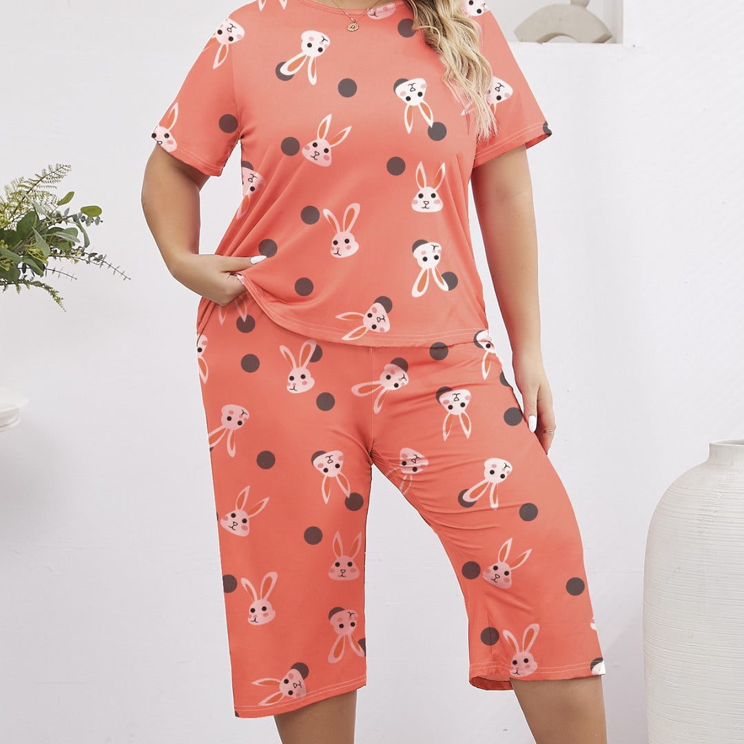 Dame kort pyjamasæt med legende kaninmotiv og generøs pasform Stilla