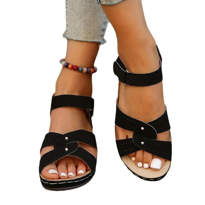 Dame Komfortable og stilfulde sandaler med justerbar rem Stilla
