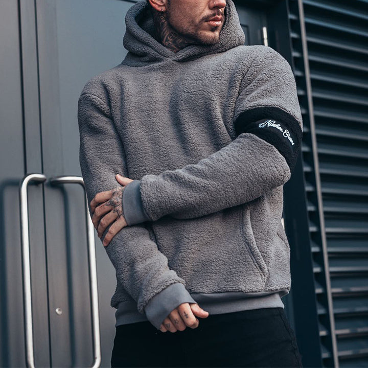 Herre hyggelig Hoodie i blødt fleece med kængurulomme Stilla