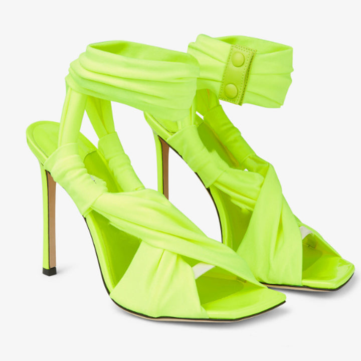 Dame Riemchen High-Heel Sandaler med drejet stofdesign Stilla