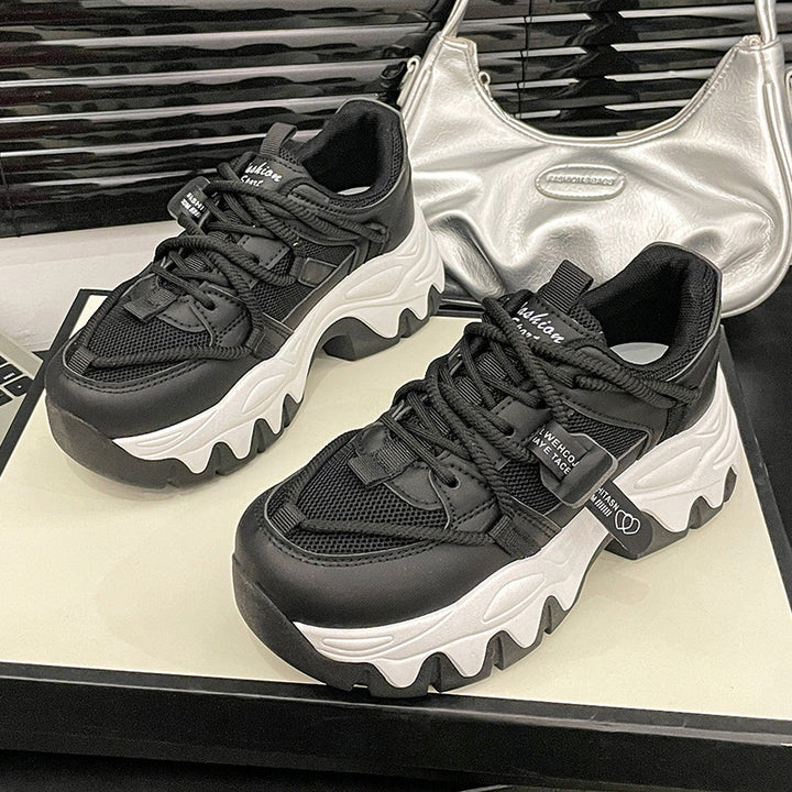 Dame Sporty Chunky Sneakers med stødabsorberende sål og innovativ mesh-konstruktion Stilla