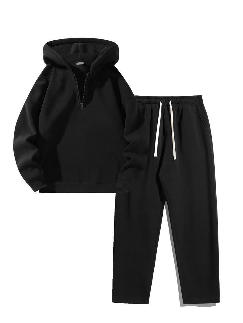 Kvinders sporty hoodie sæt med praktisk zipjakke og komfortable joggingbukser Skovae
