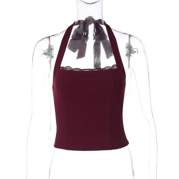 Dame Crop-top med delikate spidsdetaljer og kropsnær pasform Stilla