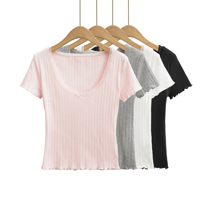 Dame elegant rib-top med romantiske spidsdetaljer og charmerende snit Stilla
