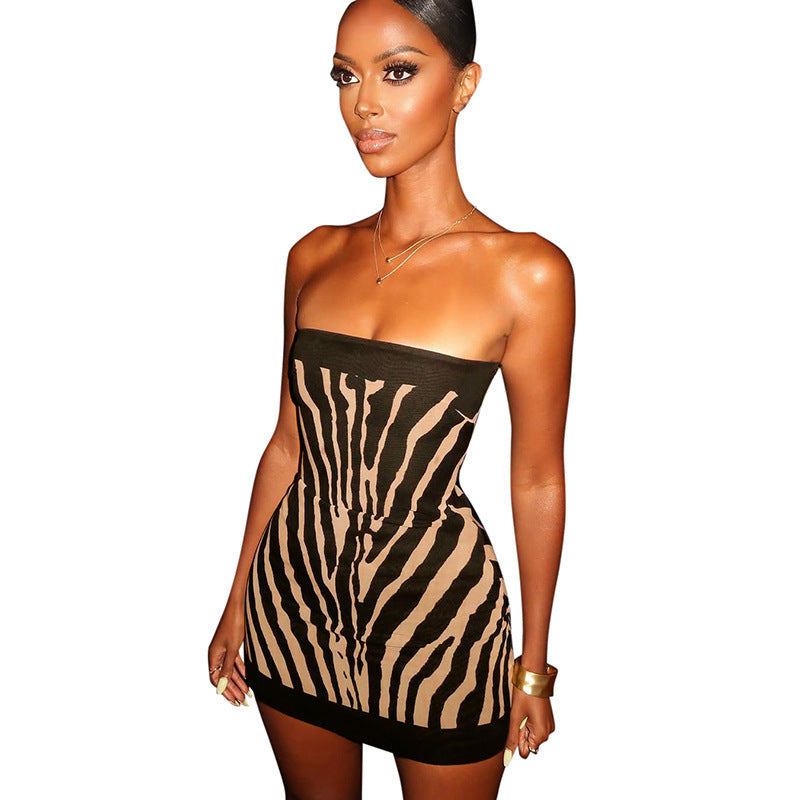 Damen Figurbetontes Bandeau Kleid im Zebra-Design Skovae