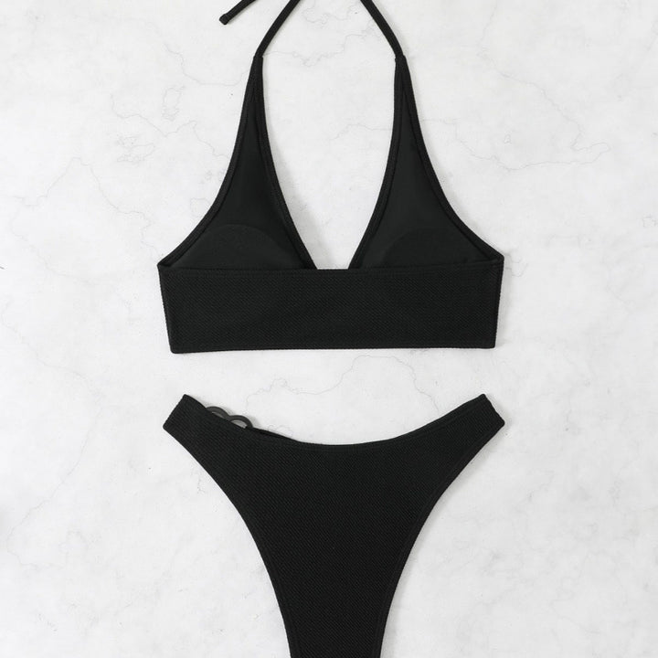 Dame bikini-sæt med hjerte-detaljer og trendy design Stilla