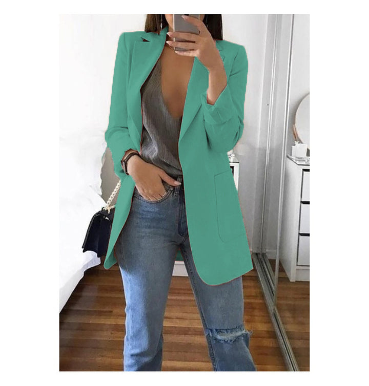 Dame elegant blazer med tætsiddende snit og praktiske lommer Skovae