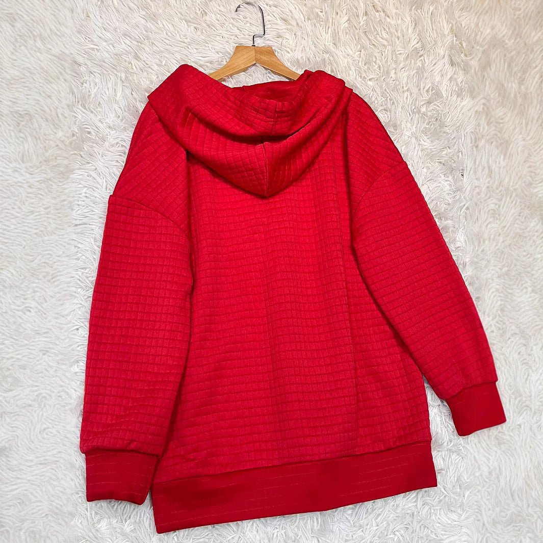 Dame Hoodie med struktureret vaffeldesign og dekorative knapper Stilla