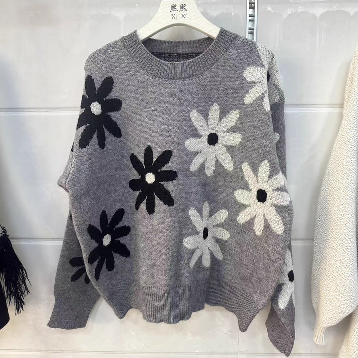 Kvinders strikket sweater med blomstret mønster og afslappet pasform Stilla