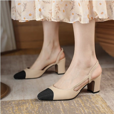Femme Slingback-Pumps med skinnende hætte-design Stilla