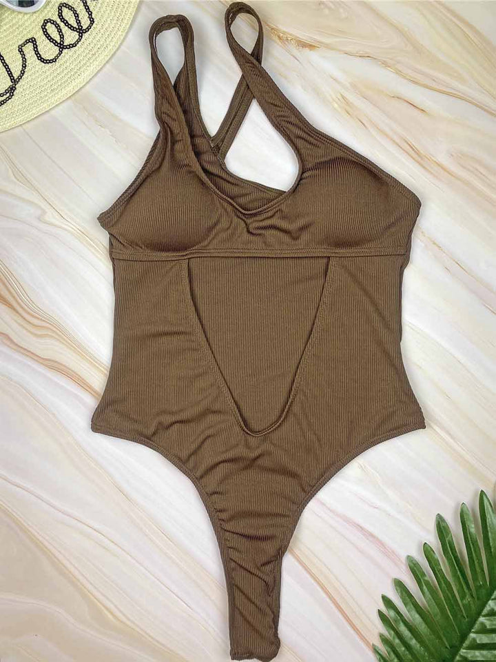 Dame Rib-Cut-Out-Ejendomsbadebad Stilla