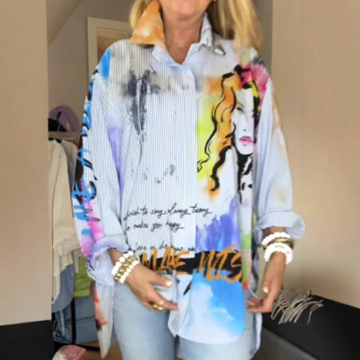 Kvinders kunstnerisk designet oversized bluse med unikt grafisk design Stilla