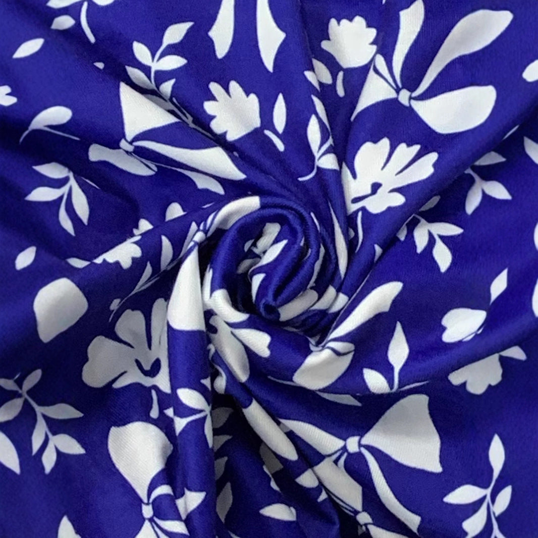 Dame fritidkjole med legende blomsterprint og praktiske lommer Skovae