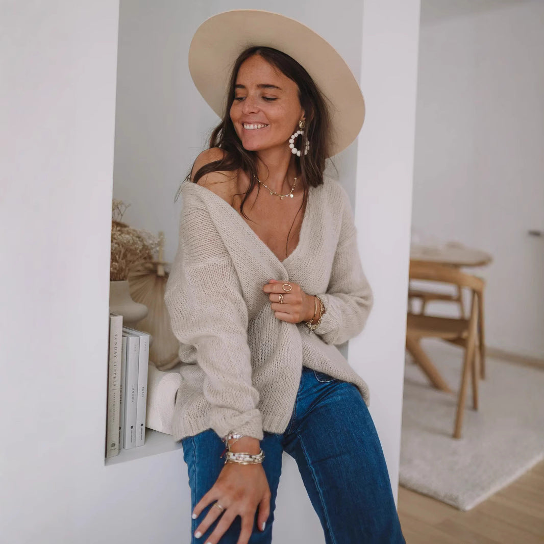 Kvinders hyggelige oversized sweater med dyb V-hals og blød tekstur Stilla